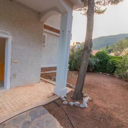 Villa Uzumlu *